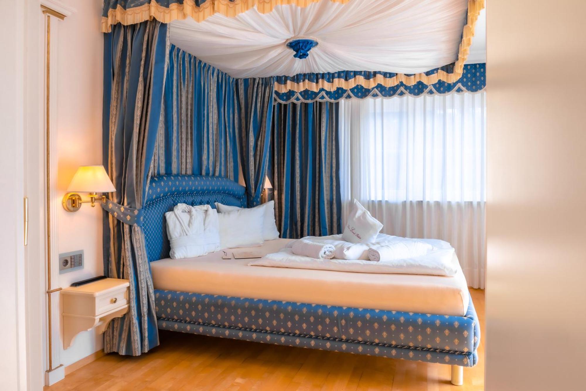 B&B Das Land-Palais - Private Mountain Hideaway Selva dei Molini Bagian luar foto